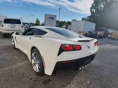 Used 2016 Chevrolet Corvette Stingray Coupe w/ 2LT Preferred Equipment Group RWD image 3