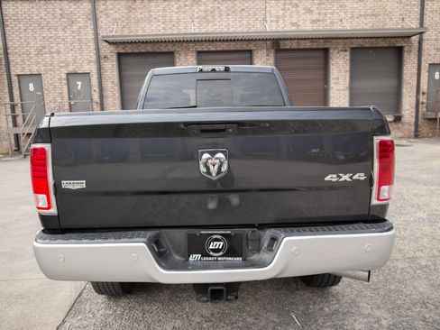 Used 2017 RAM 2500 Laramie image 15