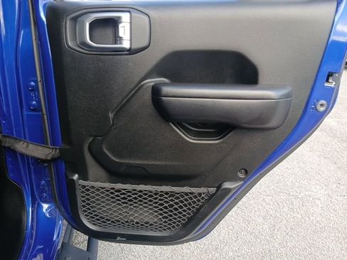 Used 2019 Jeep Wrangler Unlimited Rubicon image 45