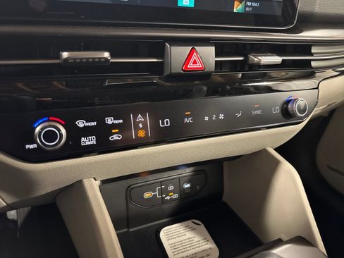 New 2026 Kia Sportage EX AWD/4WD image 19
