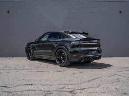 Certified 2024 Porsche Cayenne Turbo GT AWD/4WD image 3