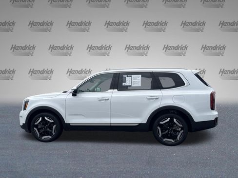 Used 2025 Kia Telluride S FWD image 7