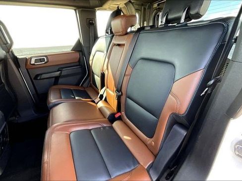 Used 2024 Ford Bronco Outer Banks image 31