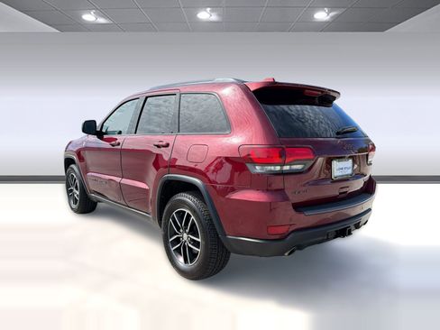 Used 2018 Jeep Grand Cherokee Trailhawk w/ Trailhawk Luxury Group image 3