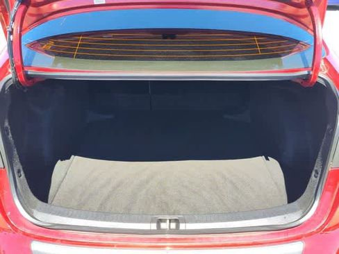 Used 2022 Toyota Corolla SE w/ Carpet Mat Package (TMS) FWD image 26