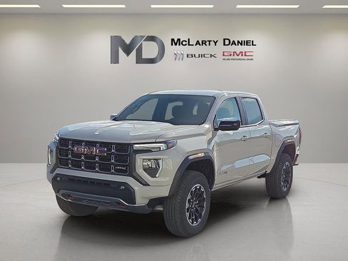 New 2026 GMC Canyon AT4 AWD/4WD image 2