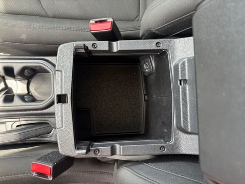 Used 2023 Jeep Wrangler Unlimited Sport AWD/4WD image 42
