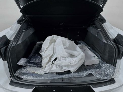 New 2024 Jaguar I-PACE R-Dynamic HSE image 25