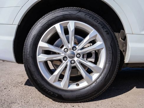 Used 2019 Audi Q7 3.0T Premium Plus image 12