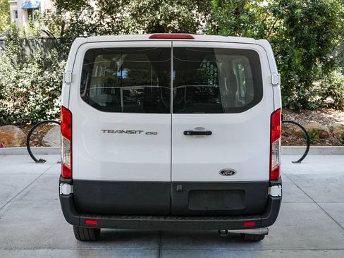 Used 2025 Ford Transit 250 Low Roof w/ Exterior Upgrade Package RWD image 5