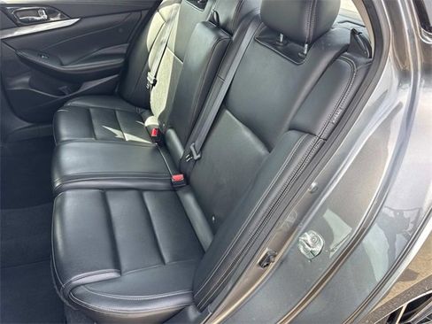 Used 2023 Nissan Maxima SL image 15