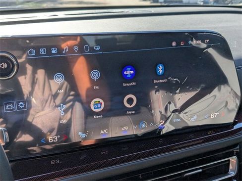 Certified 2025 Chevrolet Traverse Z71 w/ Driver Confidence Package image 18