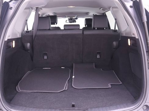 Used 2022 Honda CR-V Touring image 14