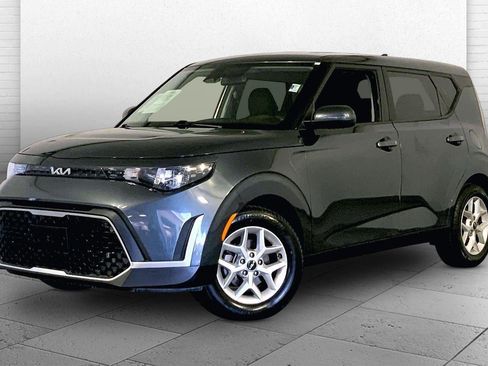 Used 2024 Kia Soul LX w/ Option Group 015 image 12