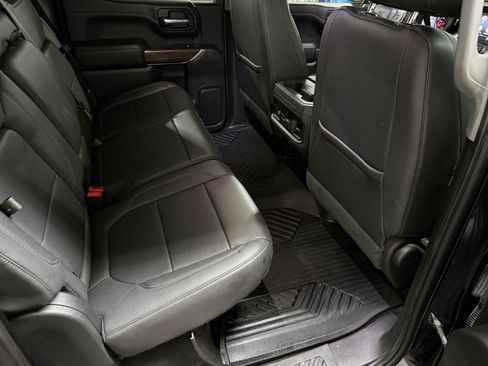 Used 2021 Chevrolet Silverado 1500 LT Trail Boss w/ Convenience Package II image 39