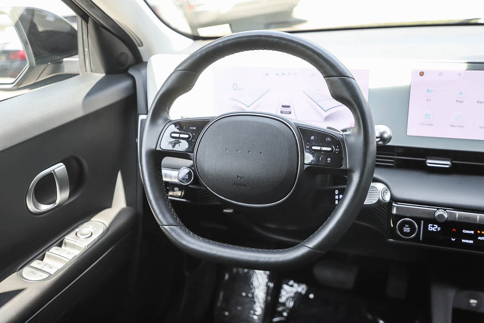 Used 2024 Hyundai Ioniq 5 SEL RWD image 14