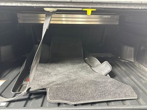 Used 2022 Hyundai Santa Cruz SEL Premium w/ Cargo Package image 26