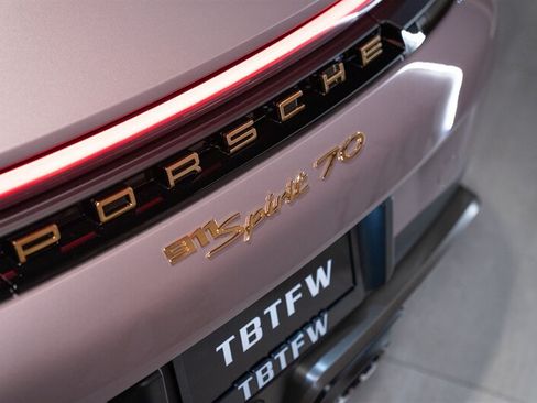 Used 2026 Porsche 911 GTS RWD image 18