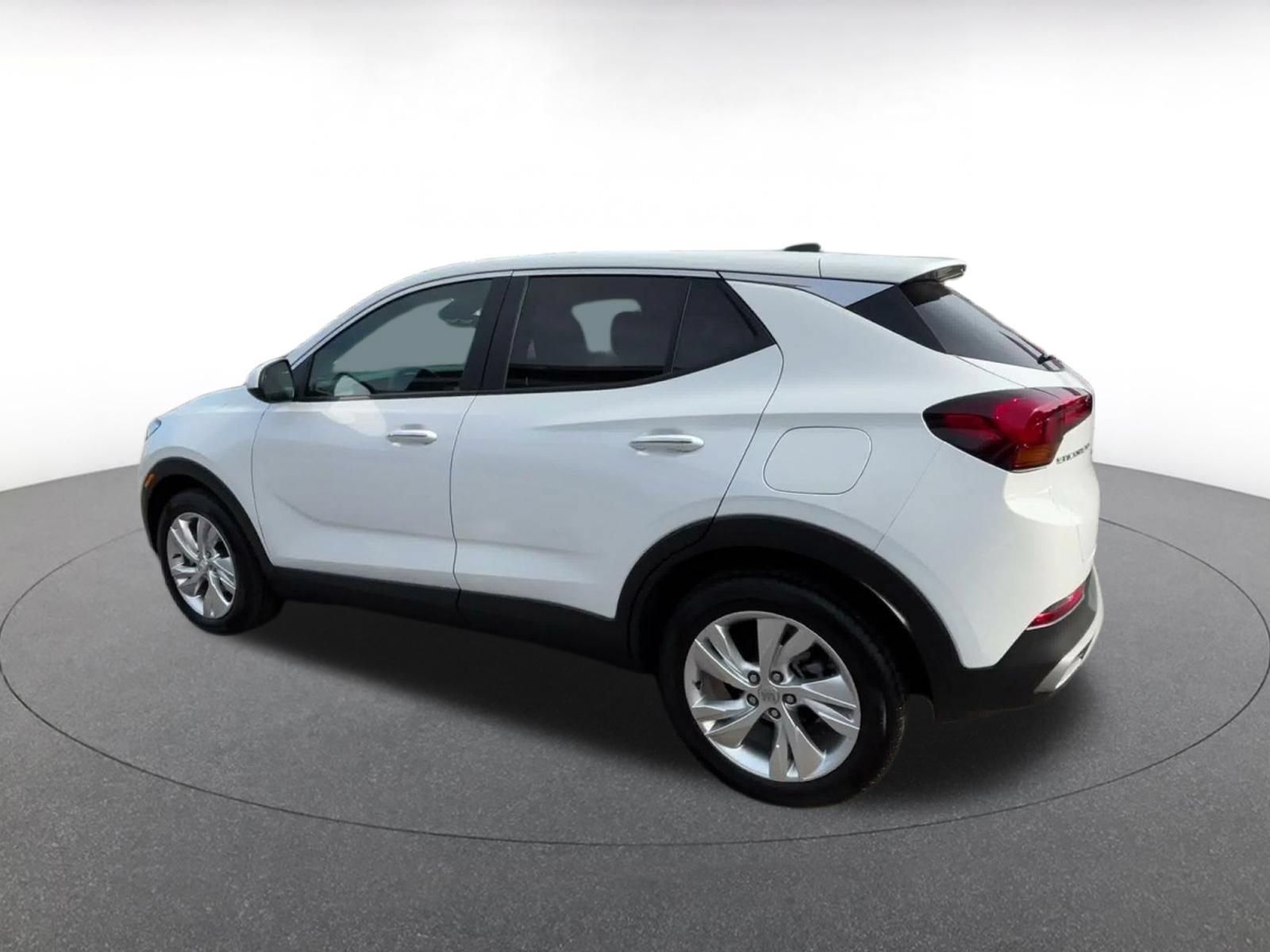 Used 2026 Buick Encore GX Preferred FWD image 9