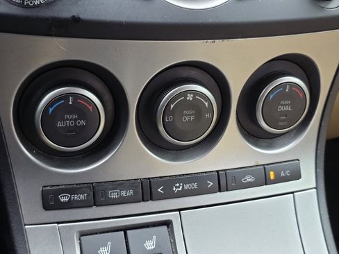 Used 2010 MAZDA MAZDA3 s Grand Touring image 31