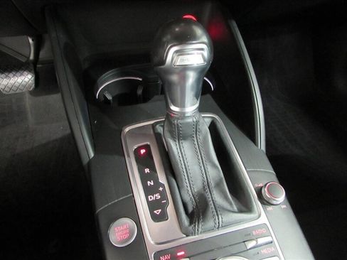 Used 2016 Audi A3 e-tron Premium Plus w/ Premium Plus Package image 29