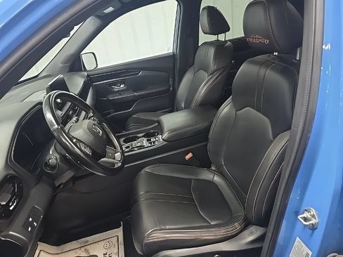Used 2024 Honda Pilot TrailSport image 30