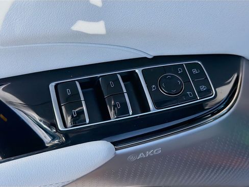 Used 2024 Cadillac Lyriq Sport w/ LPO, Floor Liner Package AWD/4WD image 23
