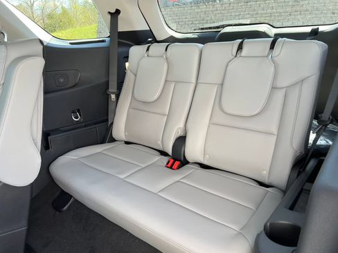 Used 2026 Ford Explorer Active w/ Active Comfort Package AWD/4WD image 6