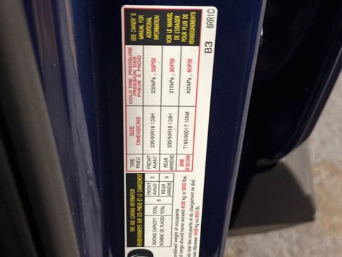 Used 2023 Nissan Rogue SV image 29