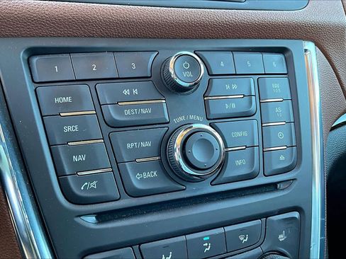 Used 2013 Buick Encore Premium image 29