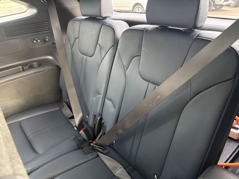 Certified 2022 Kia Sorento SX Prestige w/ Panoramic Sunroof Package image 15