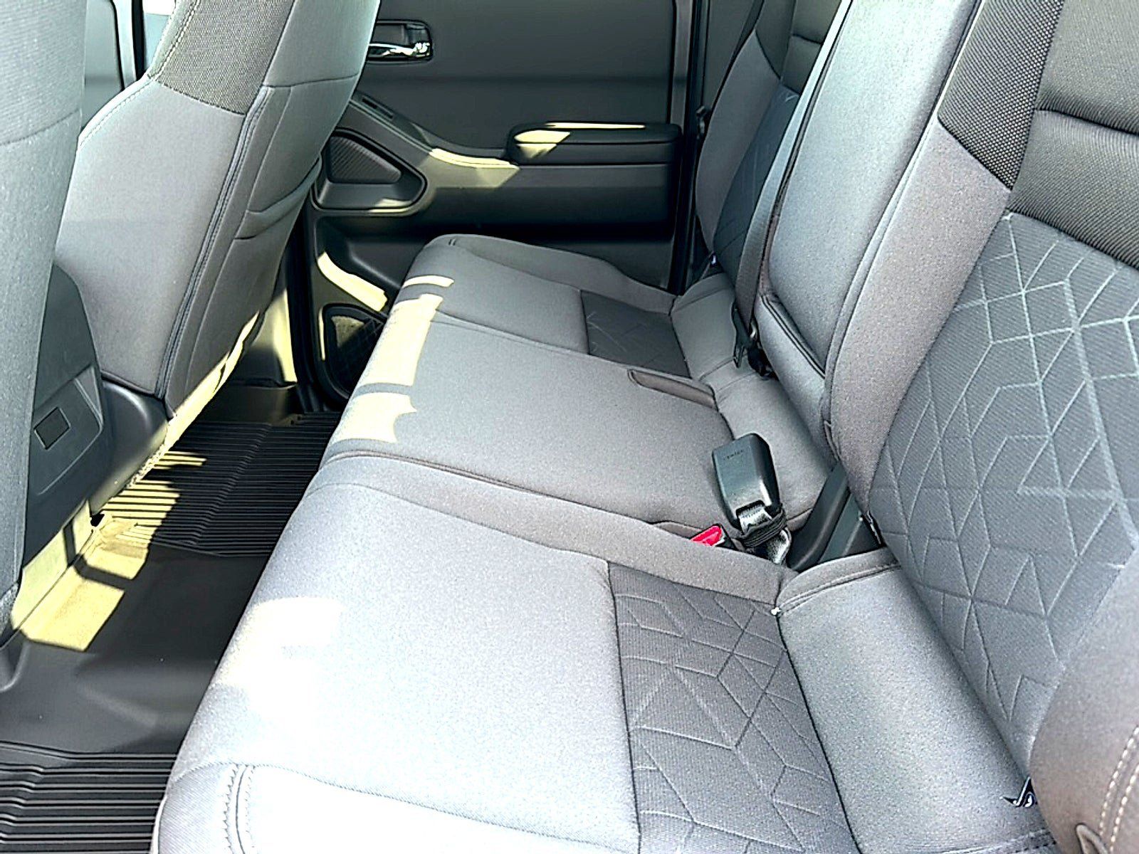 New 2027 Nissan Frontier SV w/ All-Weather Content Package RWD image 15