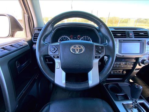 Used 2016 Toyota 4Runner Limited image 5