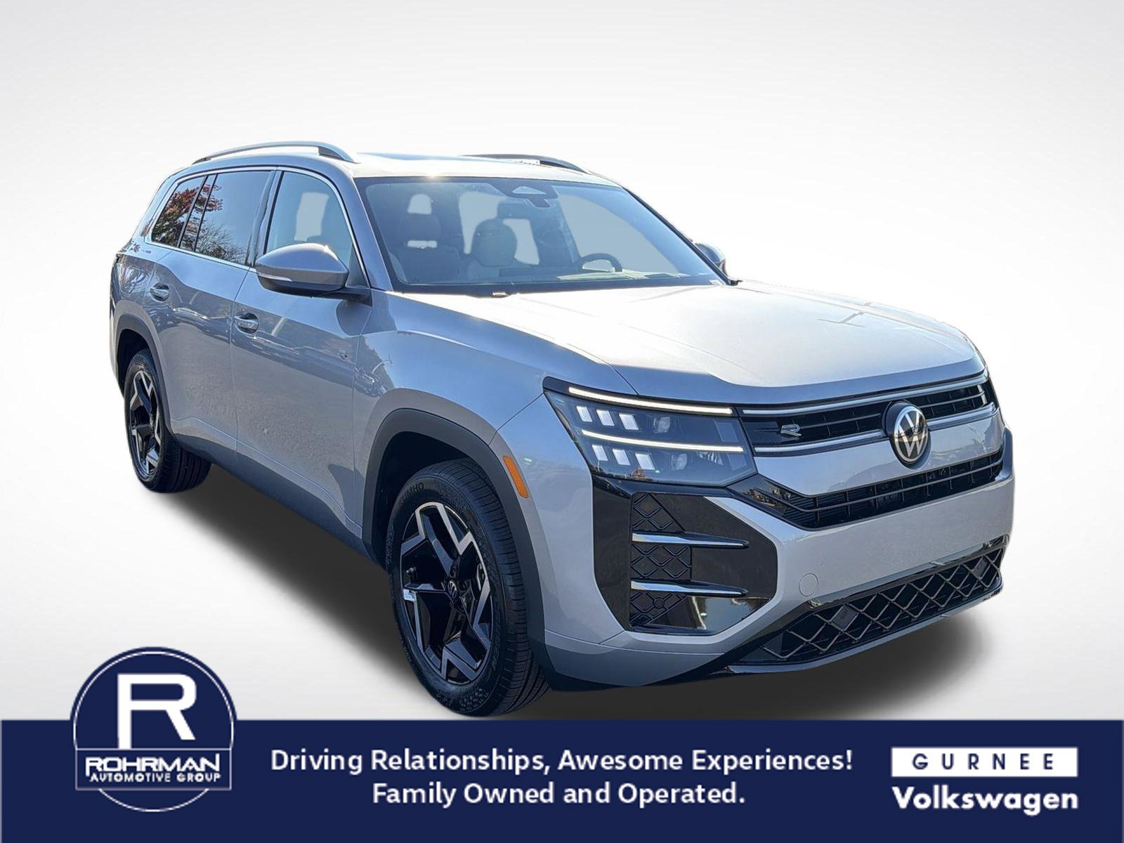 New 2027 Volkswagen Atlas SEL R-Line AWD/4WD image 2