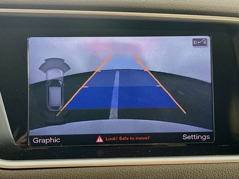 Used 2016 Audi Q5 2.0T Premium Plus w/ Technology Package image 23