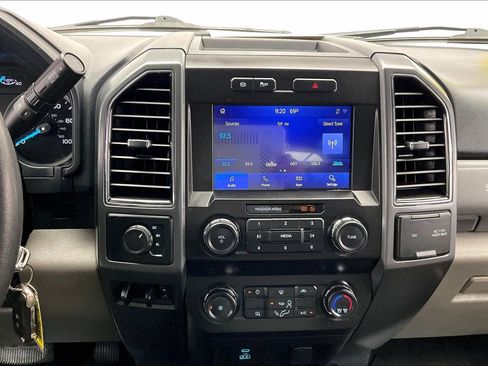 Used 2022 Ford F250 XLT image 5