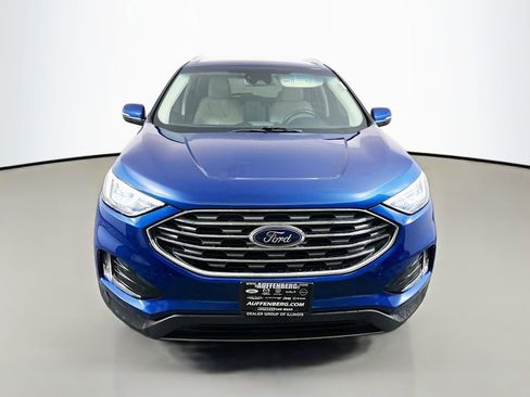 Used 2020 Ford Edge Titanium AWD/4WD image 2