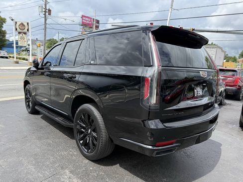 Used 2023 Cadillac Escalade Sport AWD/4WD image 5