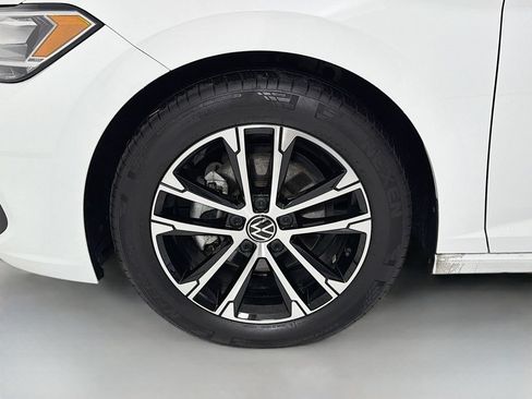 Used 2023 Volkswagen Jetta Sport FWD image 27