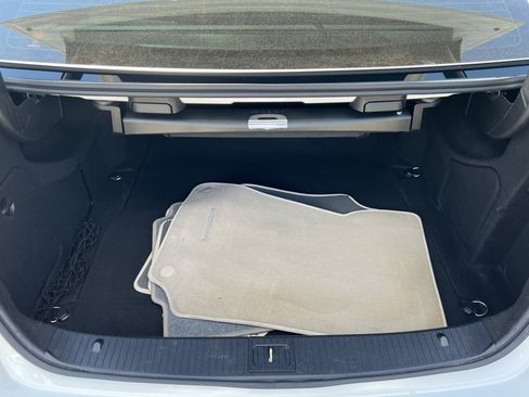 Used 2016 Mercedes-Benz E 350 Sedan image 33