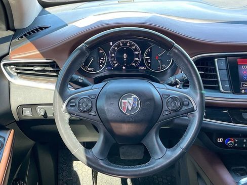 Used 2020 Buick Enclave Avenir w/ Avenir Technology Package FWD image 11
