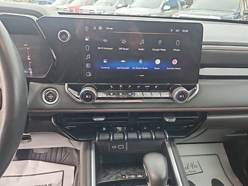 Used 2023 Chevrolet Colorado Z71 w/ Z71 Convenience Package 2 image 14