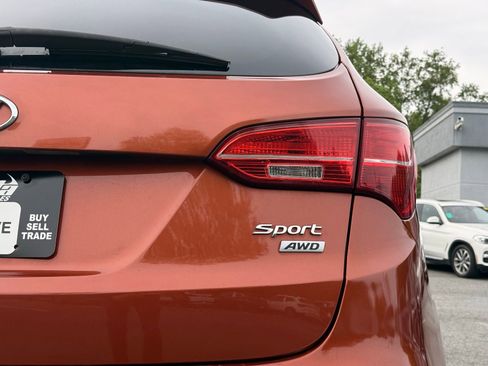 Used 2016 Hyundai Santa Fe Sport AWD/4WD image 10