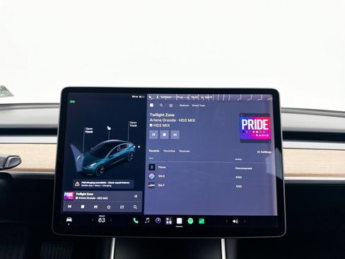 Used 2019 Tesla Model 3 Mid Range RWD image 22