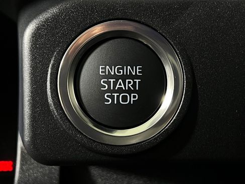 New 2025 Toyota 4Runner SR5 image 15