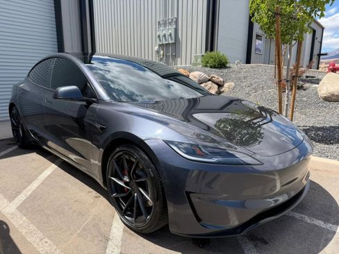 Used 2024 Tesla Model 3 Performance AWD/4WD image 10