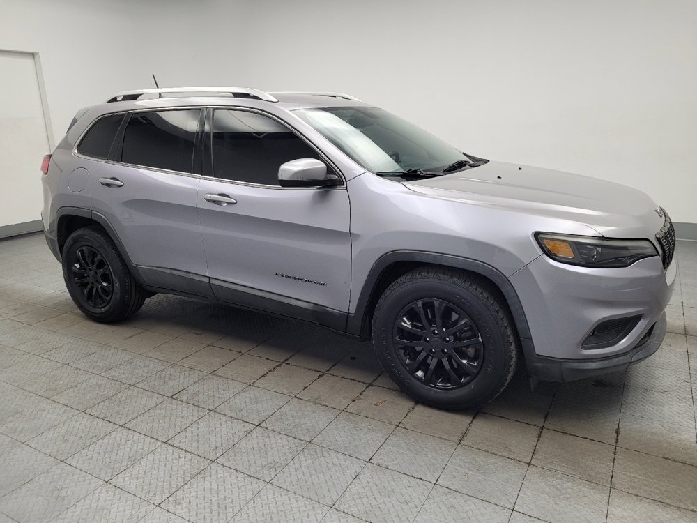 Used 2019 Jeep Cherokee Latitude Plus FWD image 11