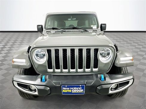 Used 2022 Jeep Wrangler Unlimited Sahara w/ Cold Weather Group image 2