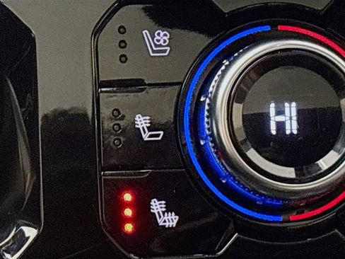 Used 2022 GMC Sierra 1500 AT4 w/ AT4 Preferred Package image 24