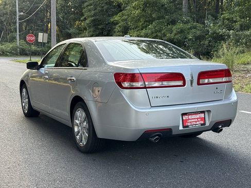 Used 2010 Lincoln MKZ FWD image 9